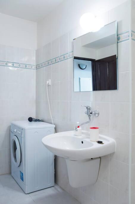 Dlouha Apartment 2Bd Praag Buitenkant foto